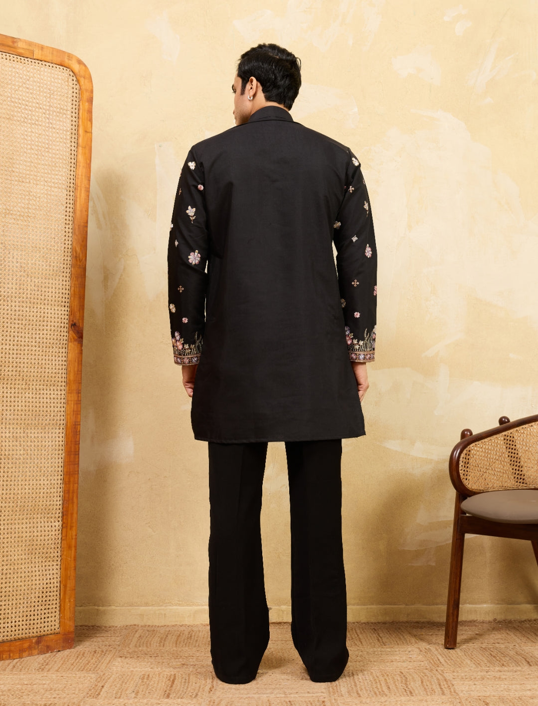 Midnight Elegance in Floral Embroidery Black kurta